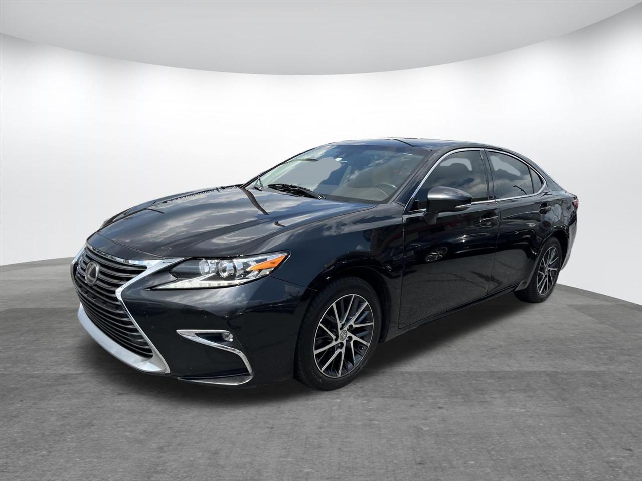 Lexus ES  2017