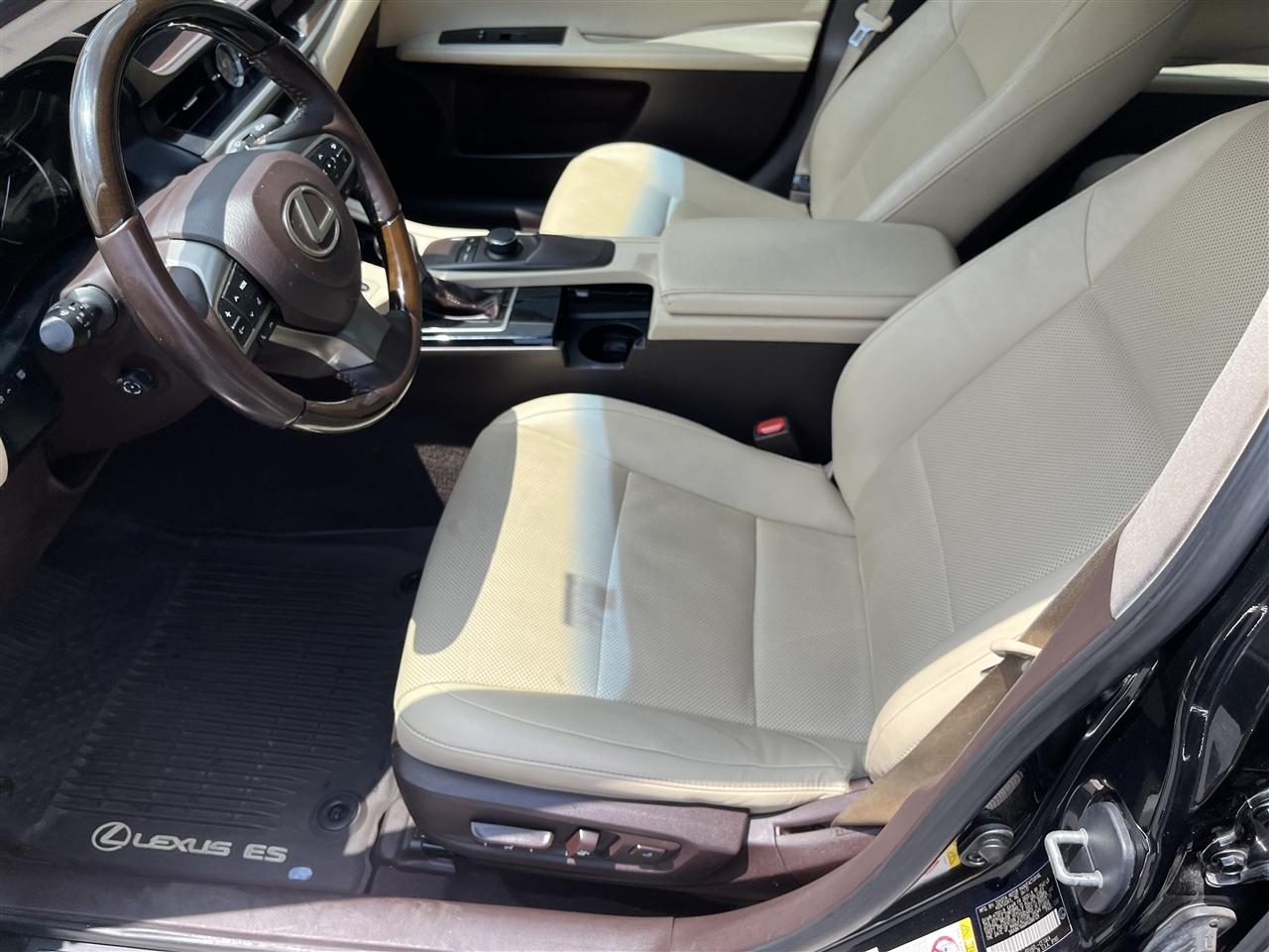 Lexus ES  2017