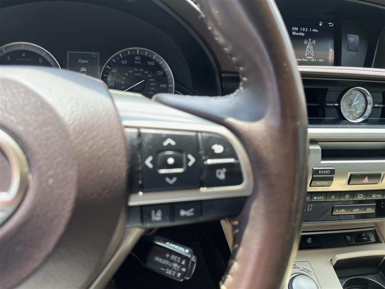 Lexus ES  2017