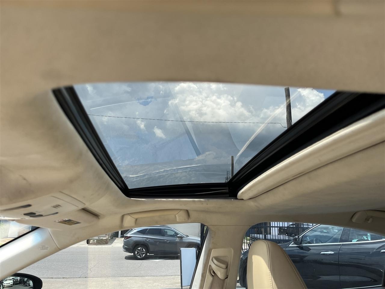 Lexus ES  2017