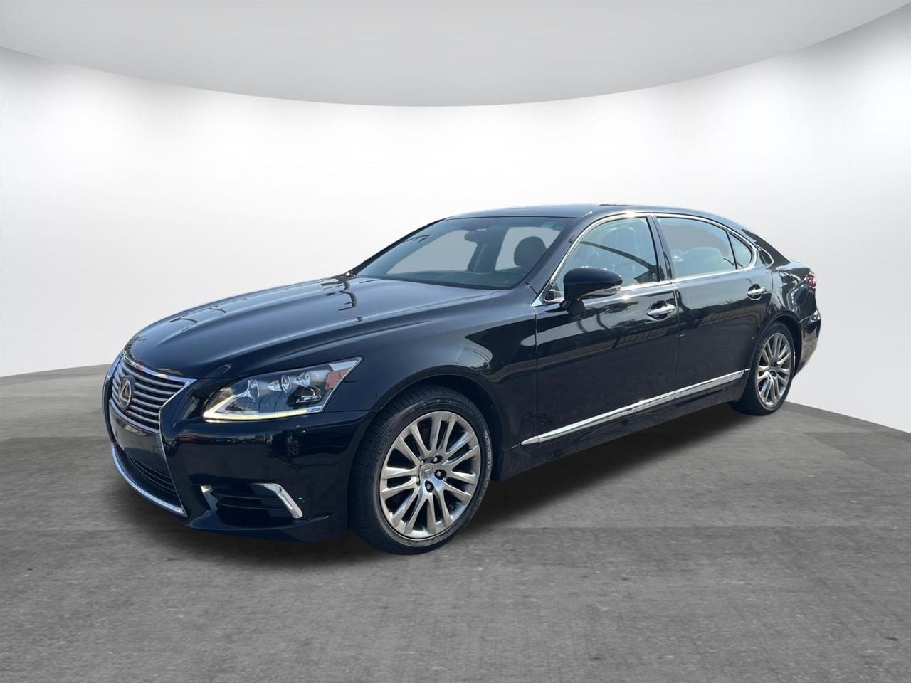 Lexus LS 460  2016