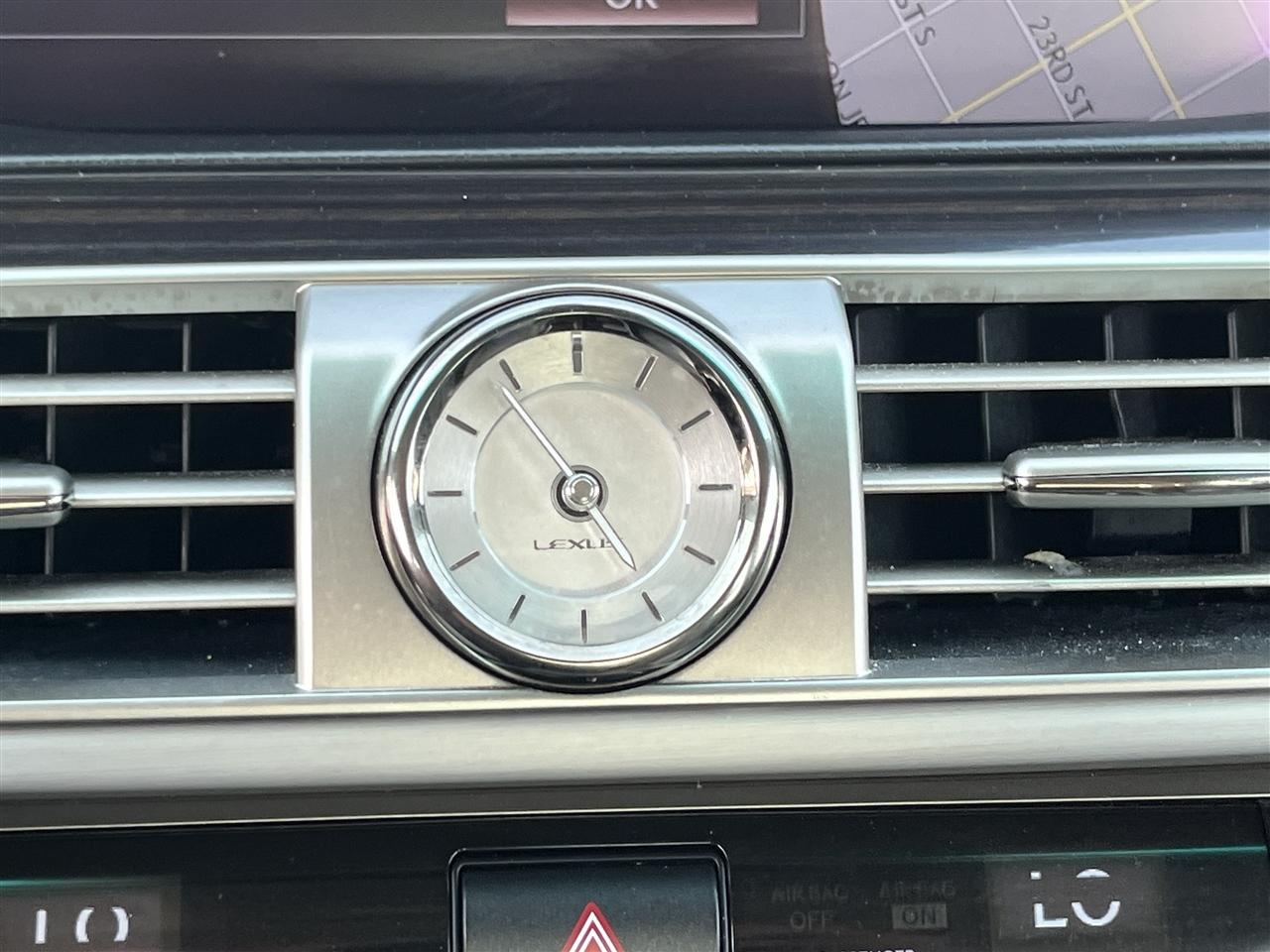 Lexus LS 460  2016