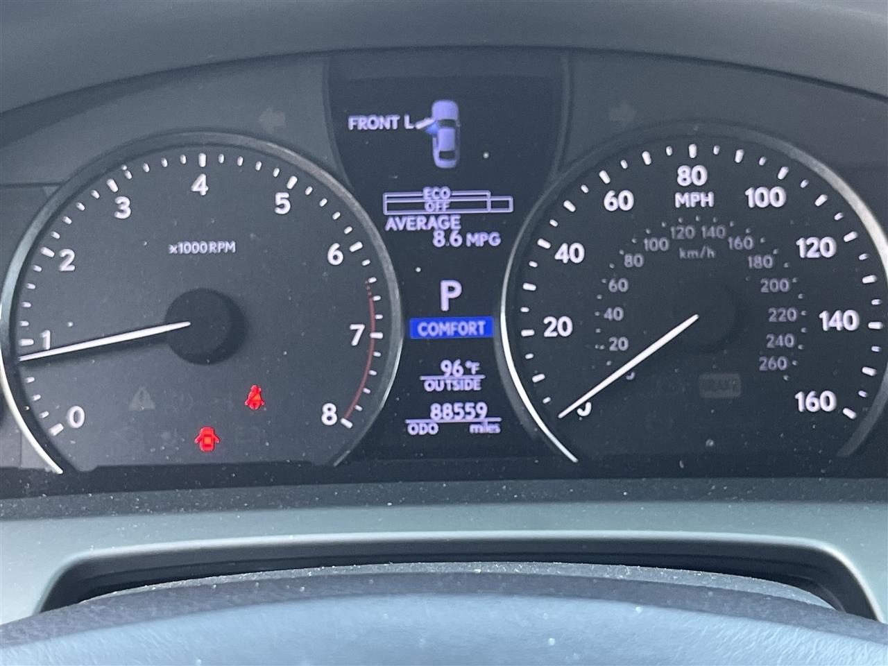 Lexus LS 460  2016