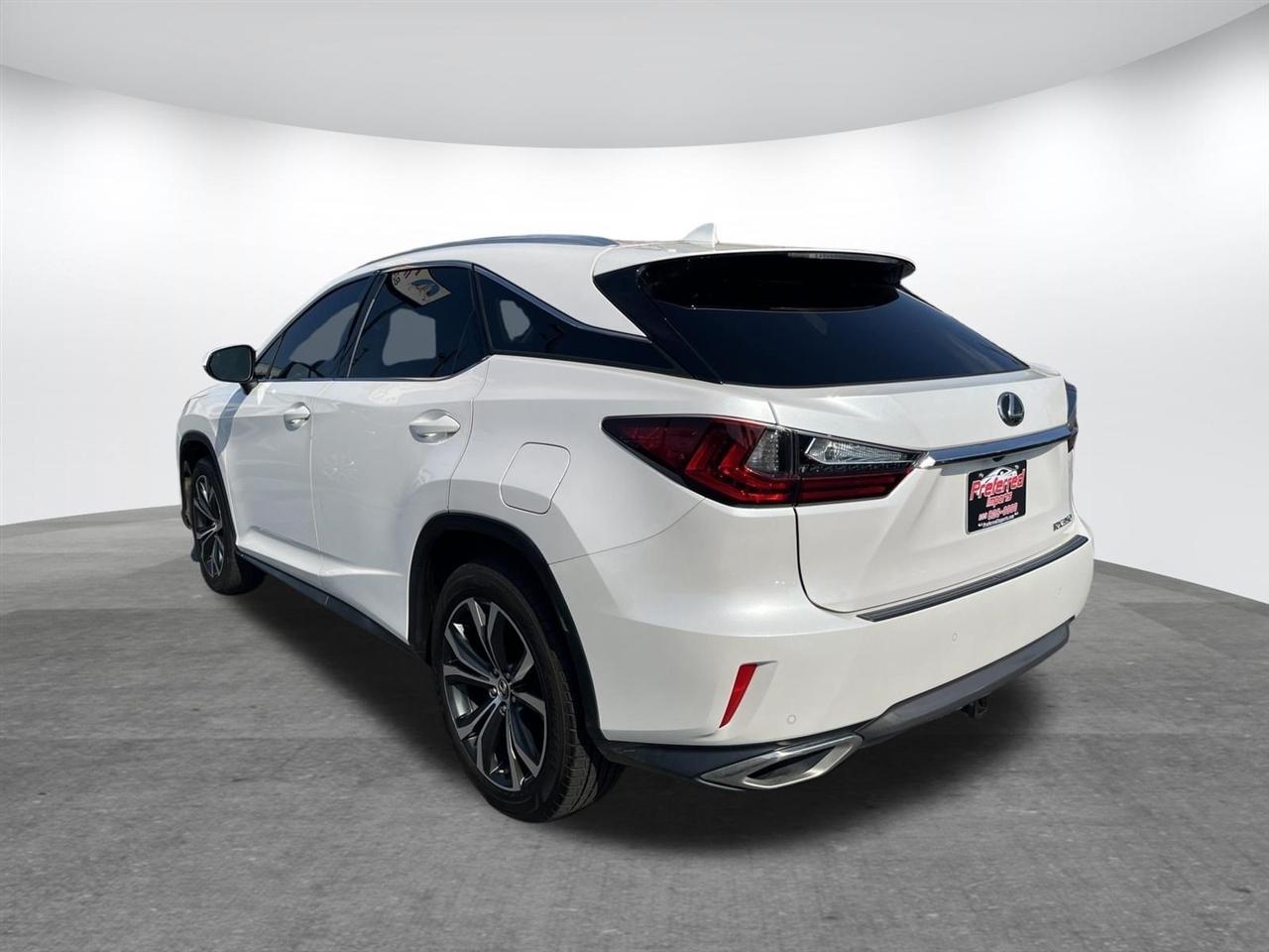Lexus RX  2019