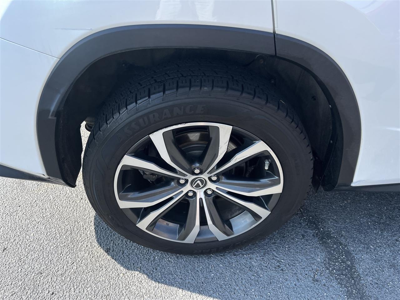 Lexus RX  2019
