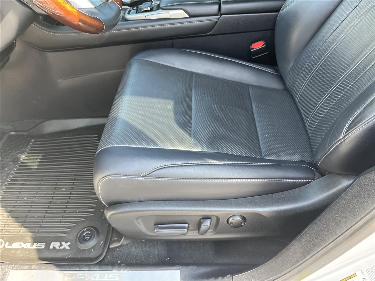 Lexus RX  2019