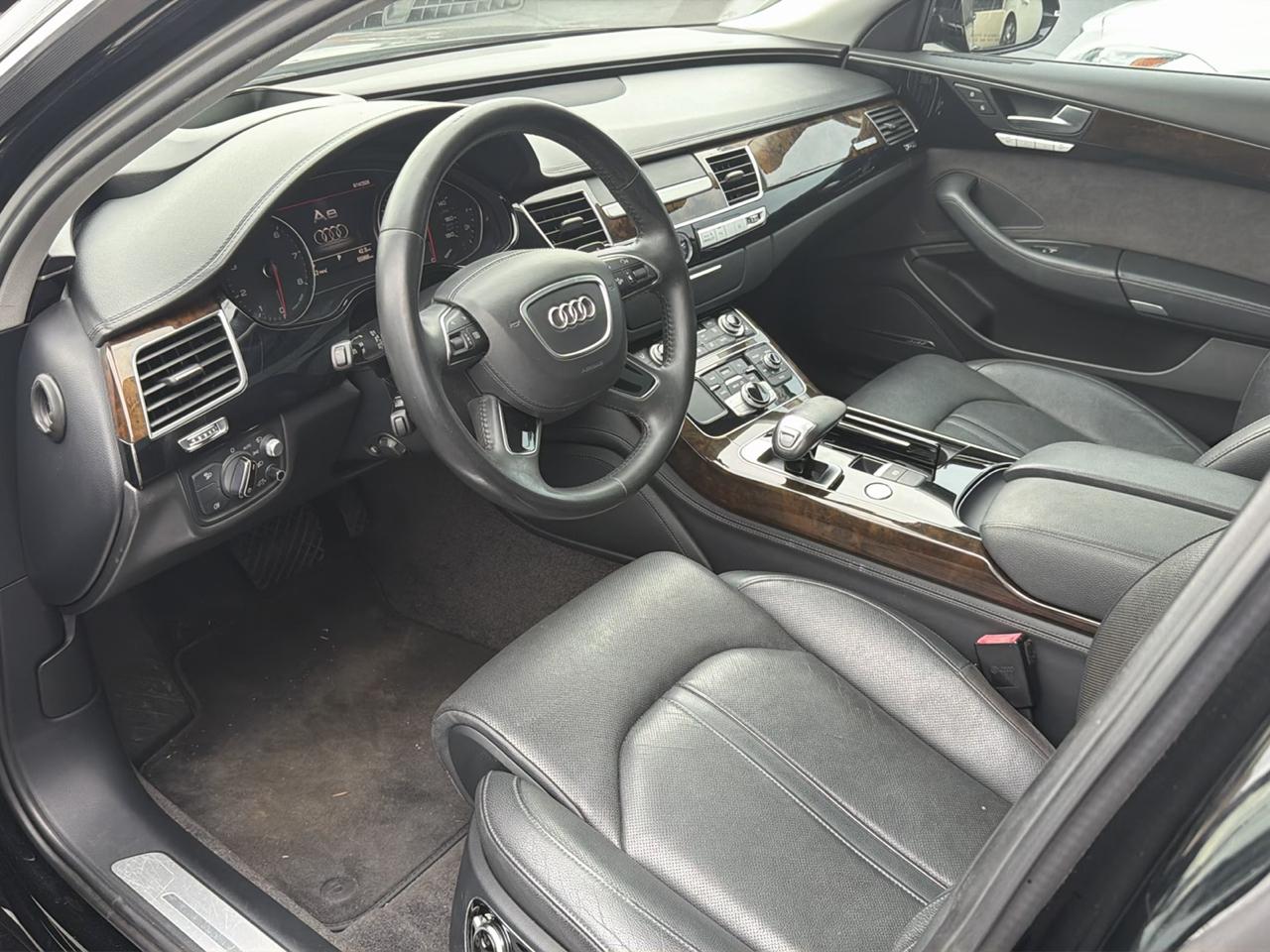 Audi A8 L  2018