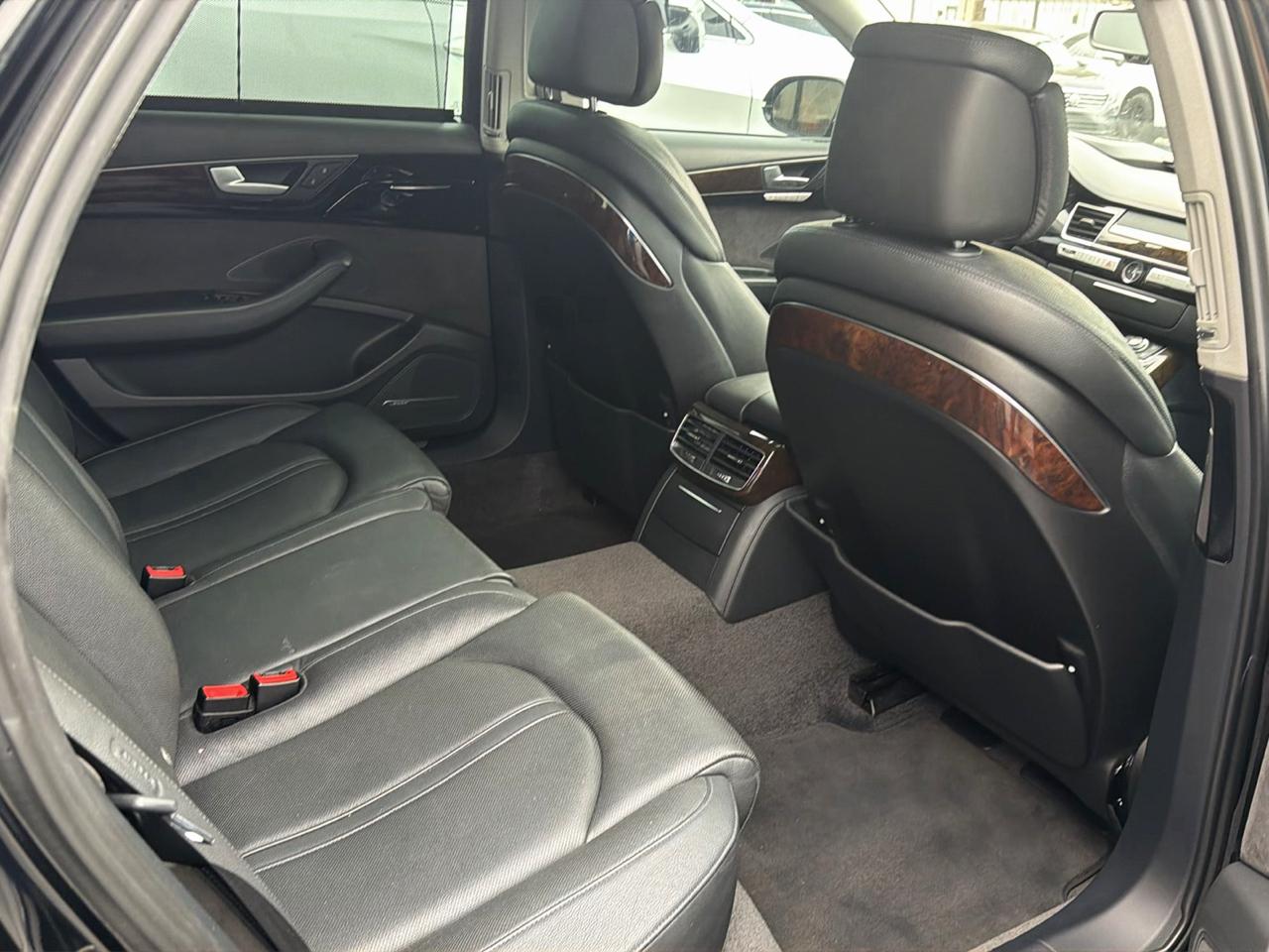 Audi A8 L  2018