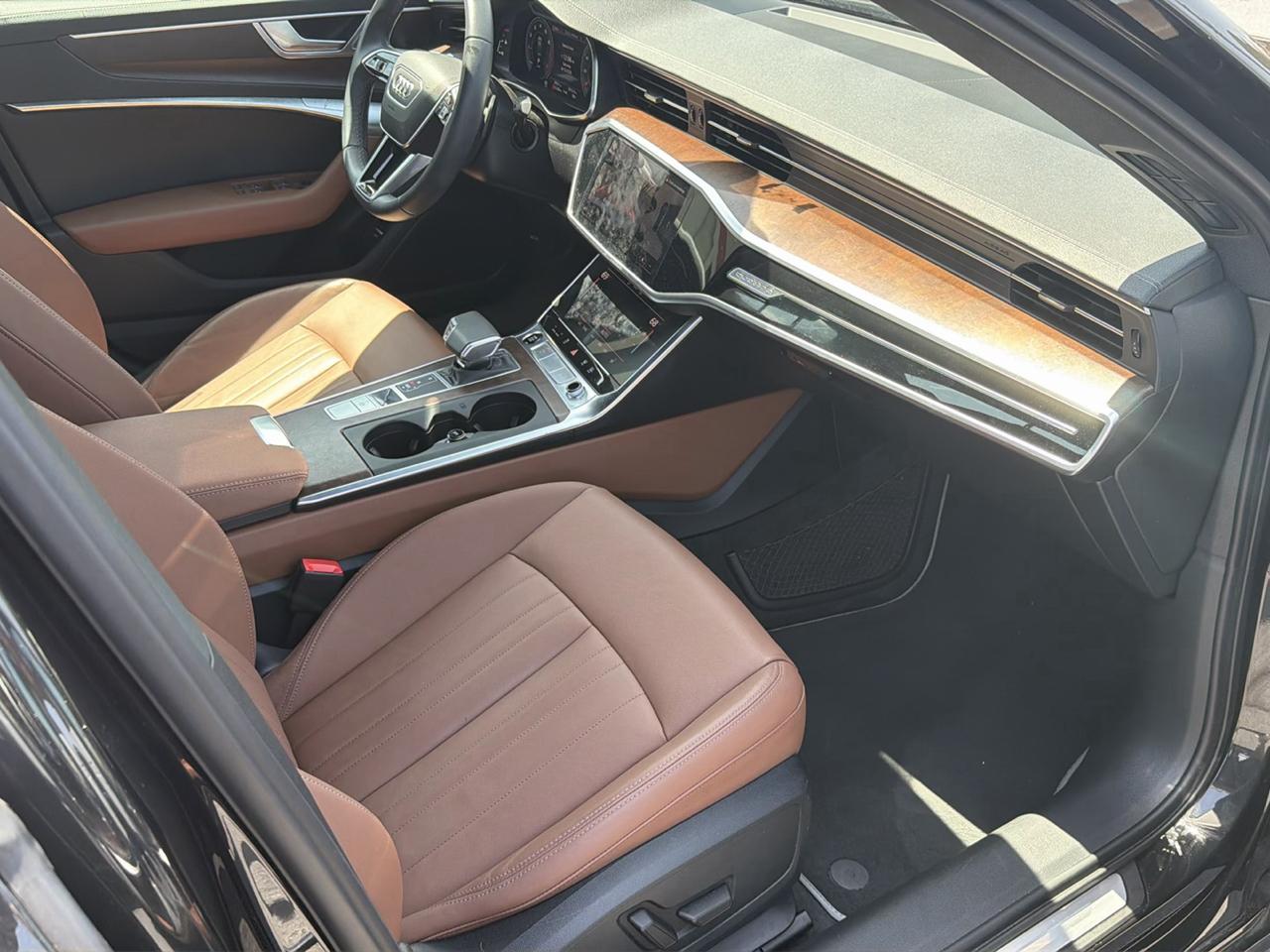 Audi A6  2021