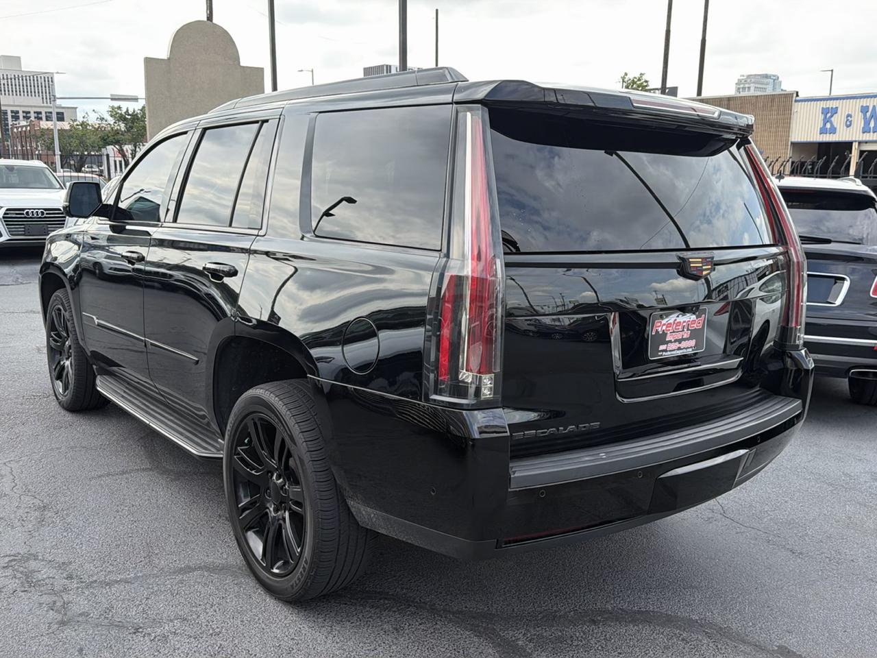 Cadillac Escalade Luxury 2018