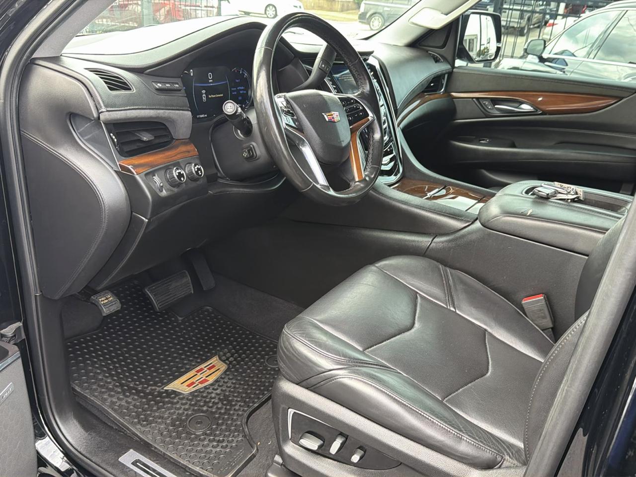 Cadillac Escalade Luxury 2018