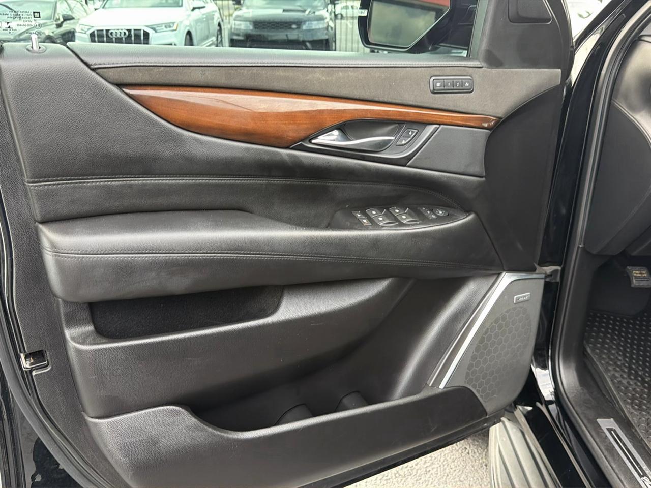 Cadillac Escalade Luxury 2018