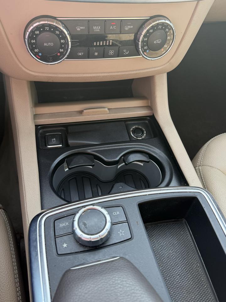 Mercedes-Benz M-Class  2015