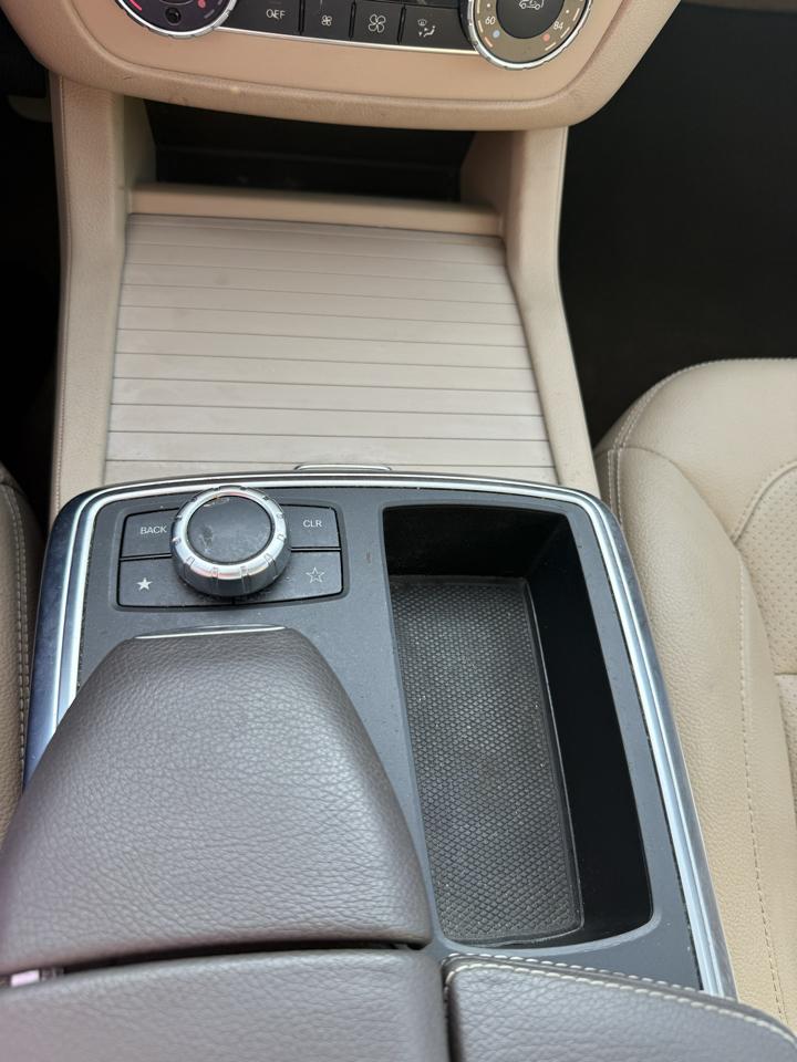 Mercedes-Benz M-Class  2015