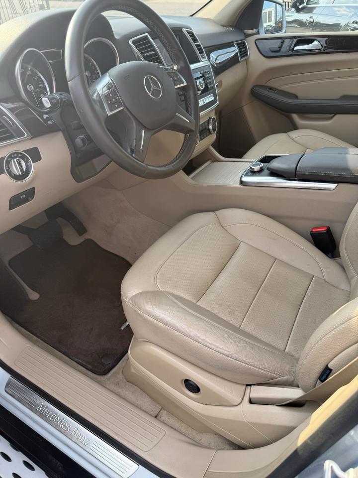 Mercedes-Benz M-Class  2015