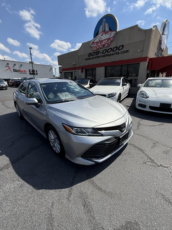 Toyota Camry  2020