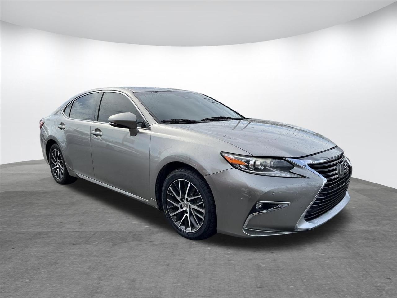 Lexus ES 350  2016