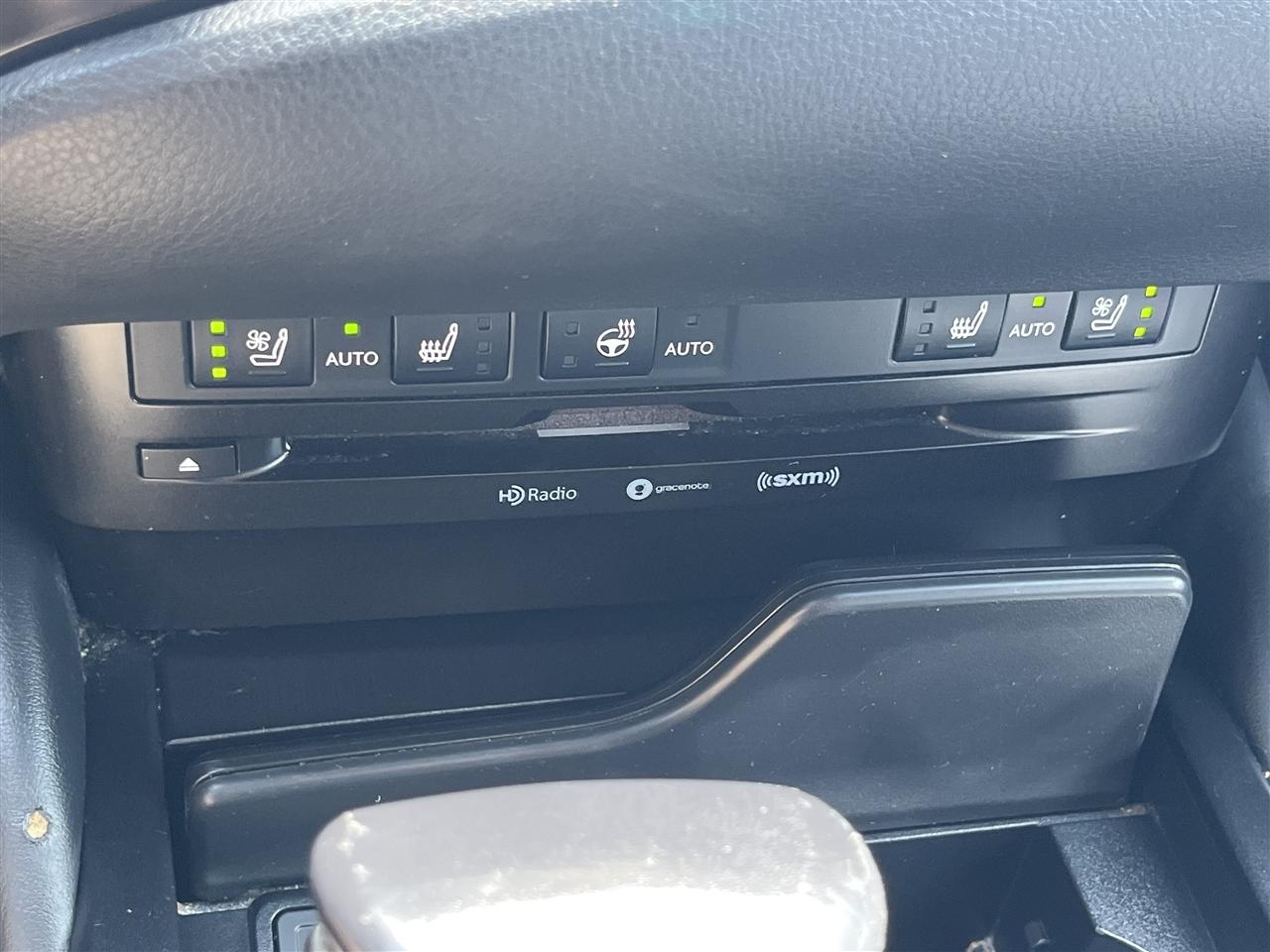 Lexus ES  2019