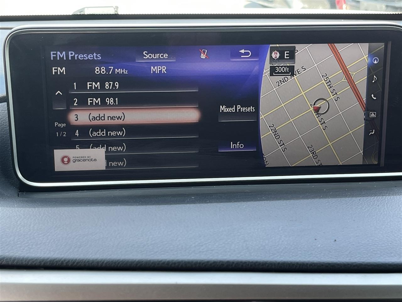 Lexus RX  2019