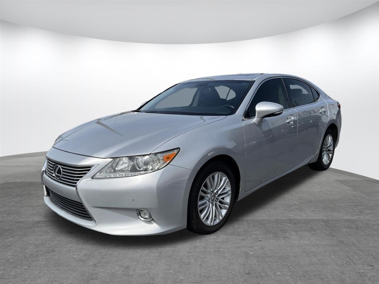Lexus ES 350  2015