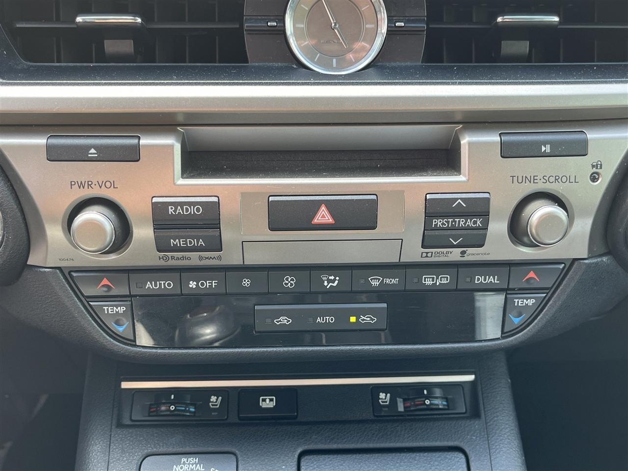 Lexus ES 350  2015