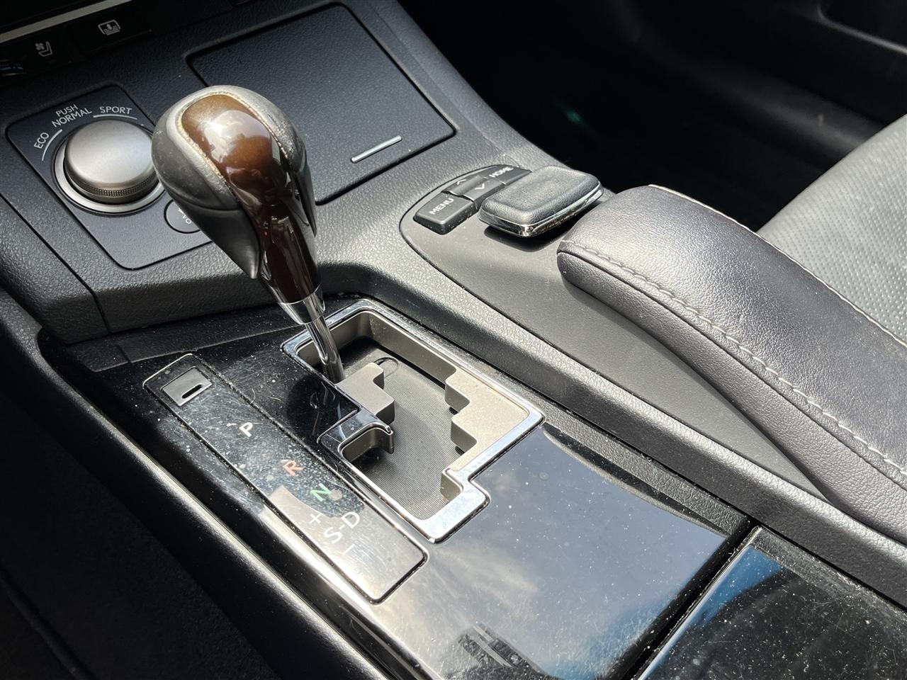 Lexus ES 350  2015