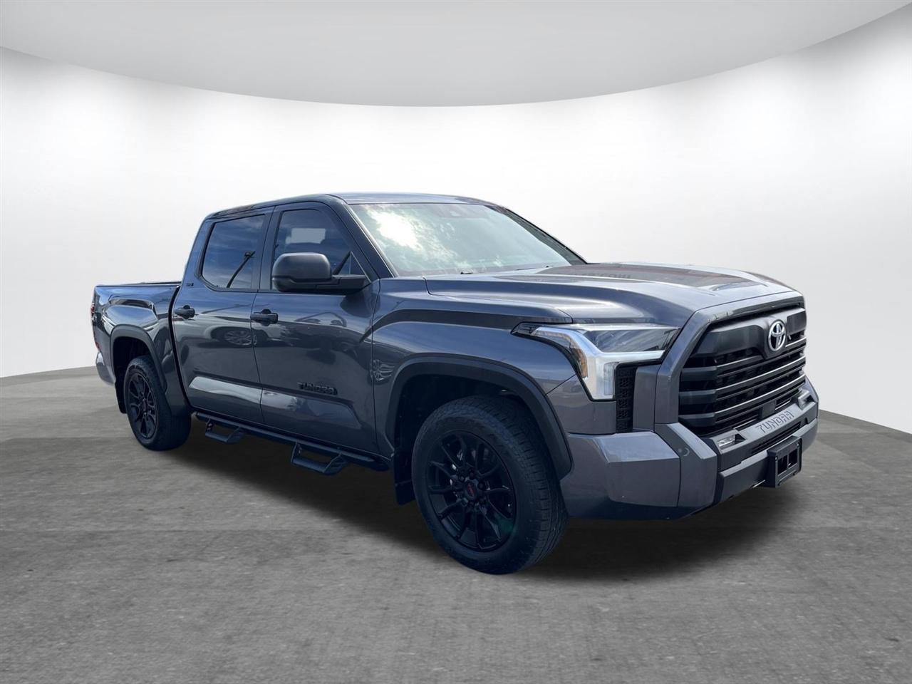 Toyota Tundra 2WD  2025