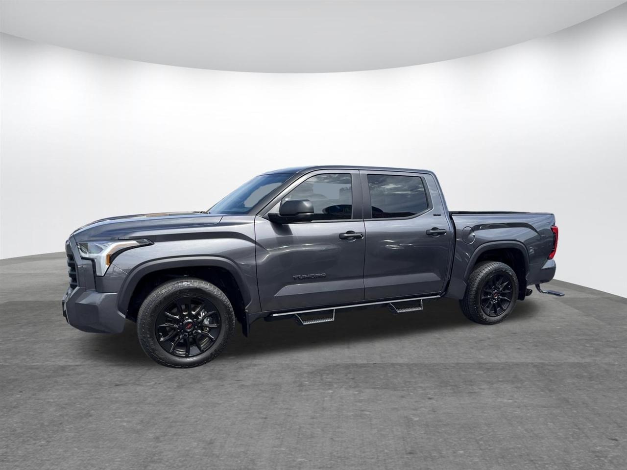 Toyota Tundra 2WD  2025
