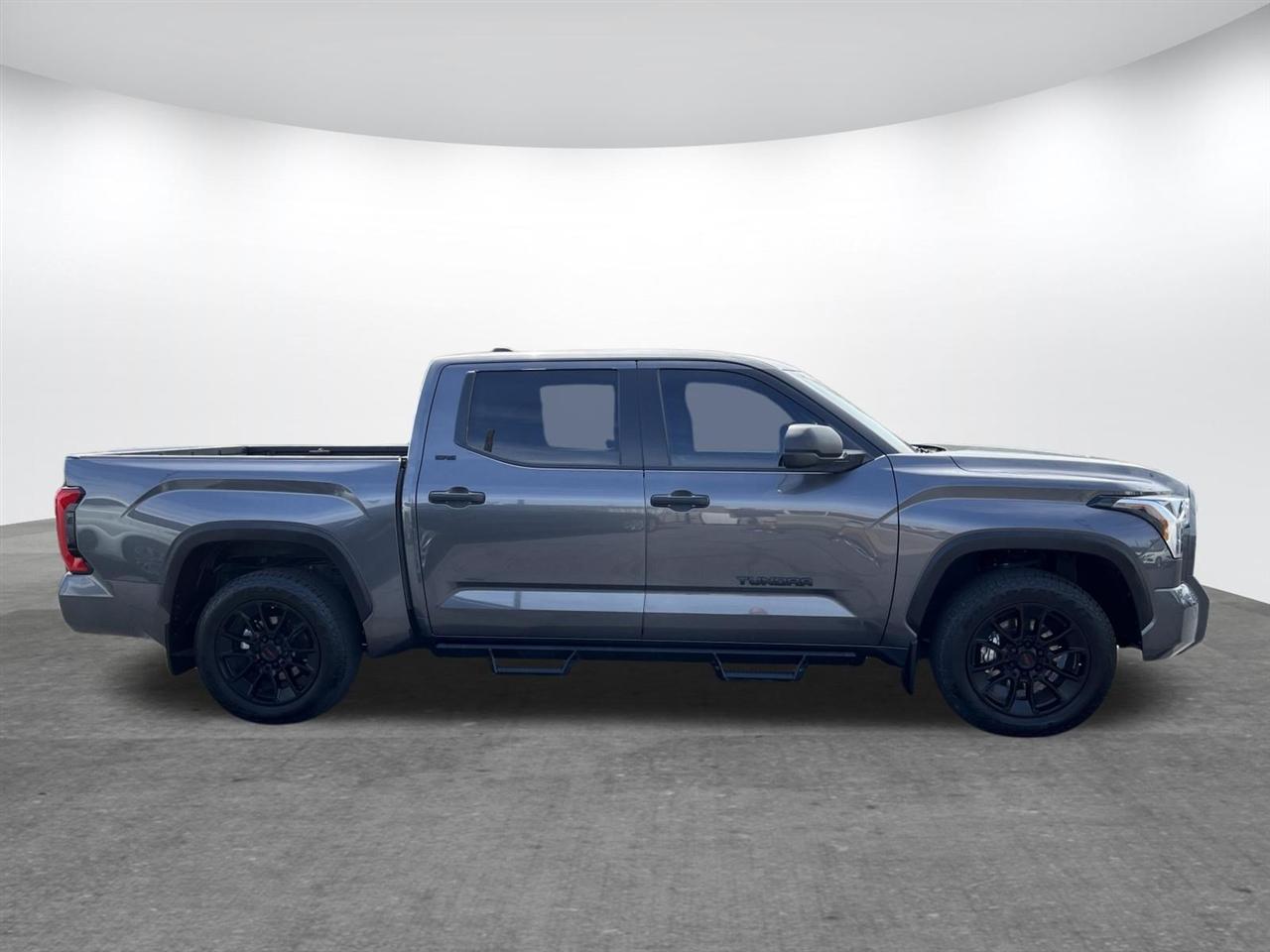 Toyota Tundra 2WD  2025