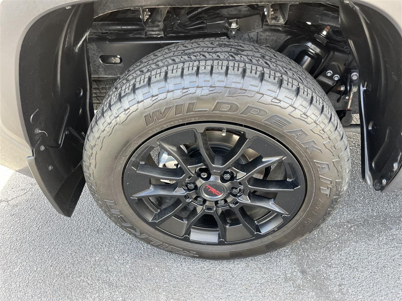 Toyota Tundra 2WD  2025