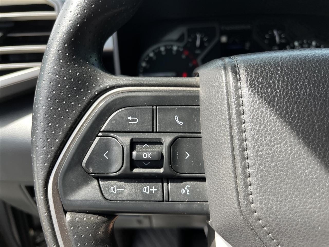 Toyota Tundra 2WD  2025