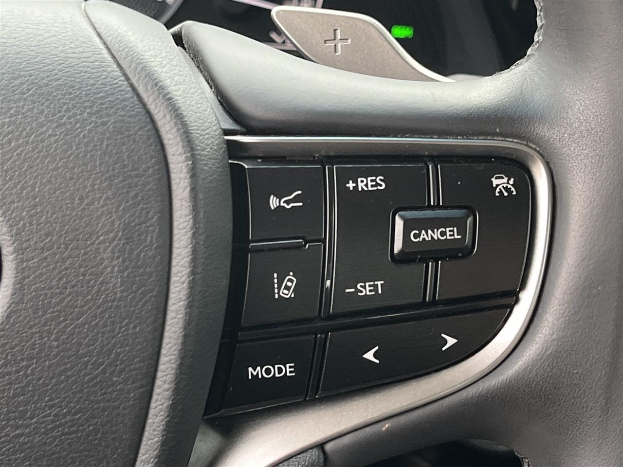 Lexus ES  2023