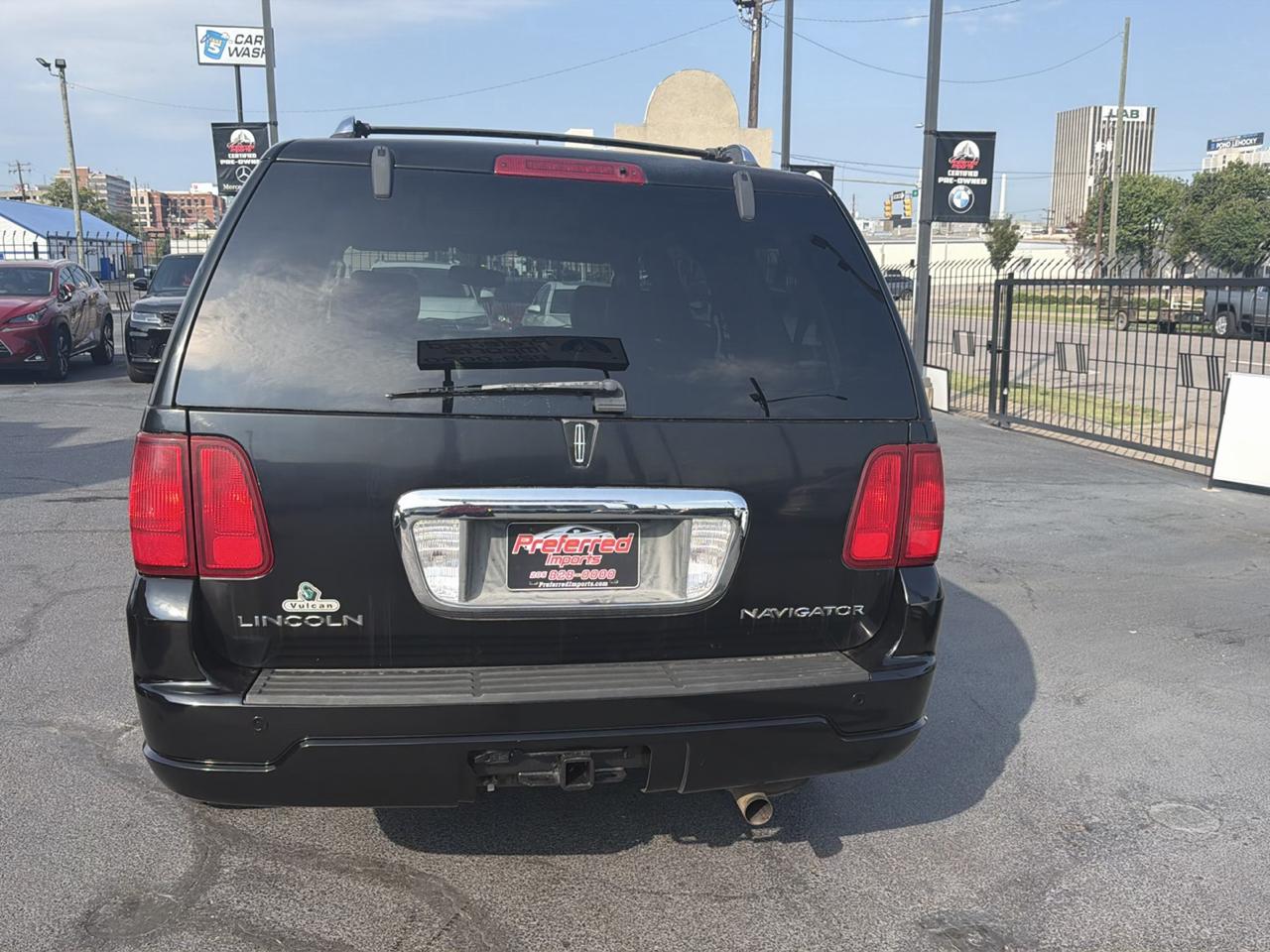 Lincoln Navigator Luxury 2003
