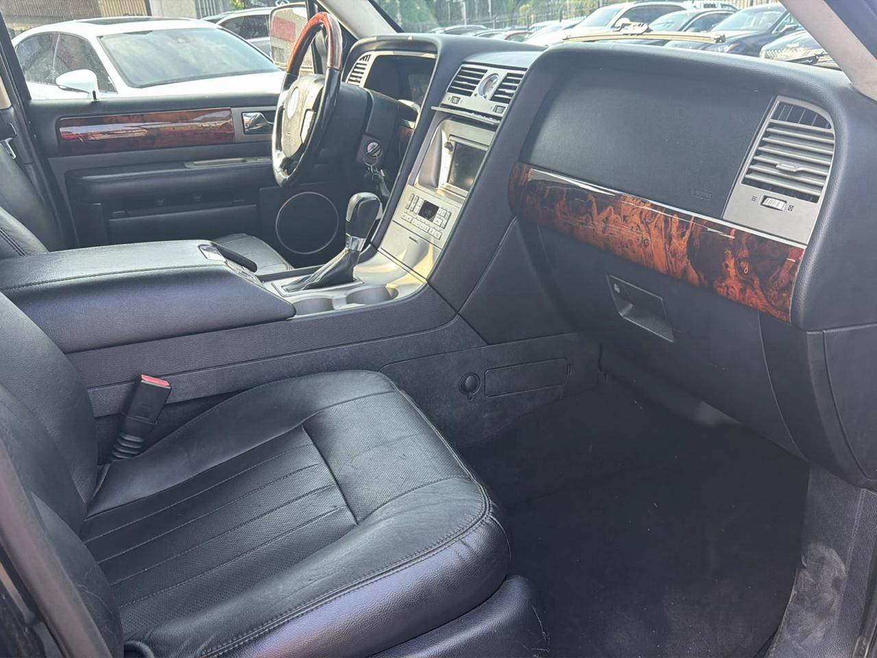 Lincoln Navigator Luxury 2003
