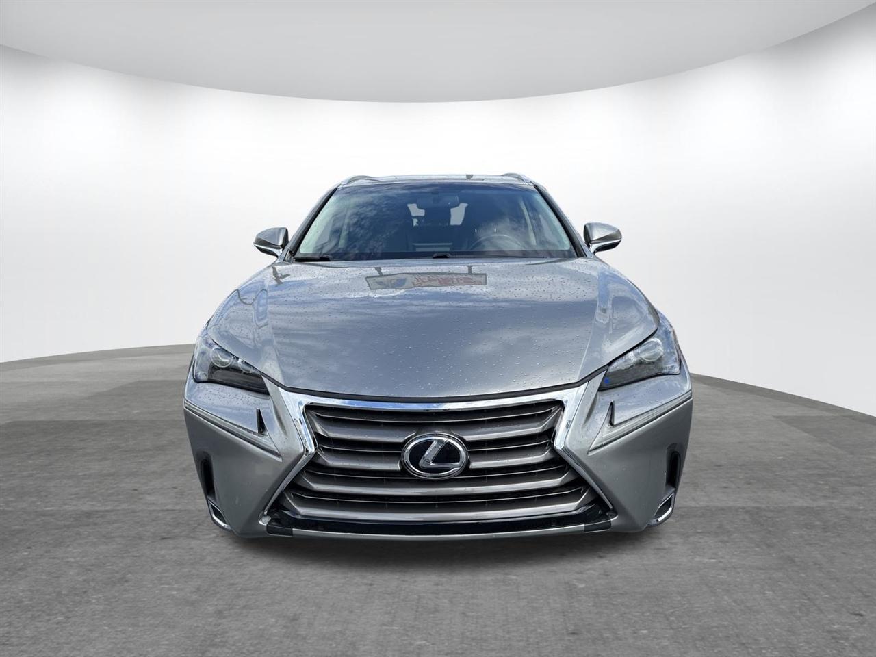 Lexus NX  2017