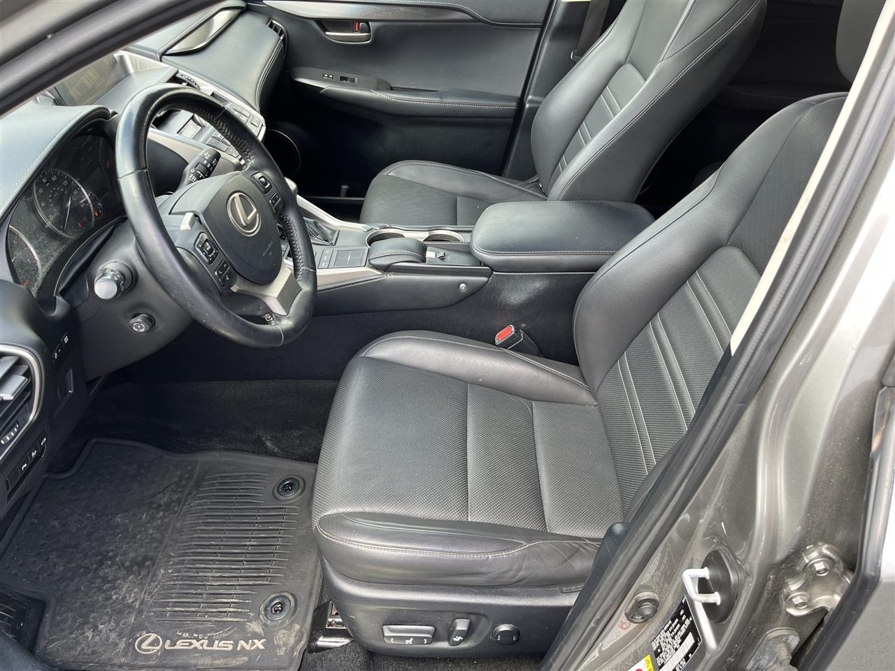 Lexus NX  2017