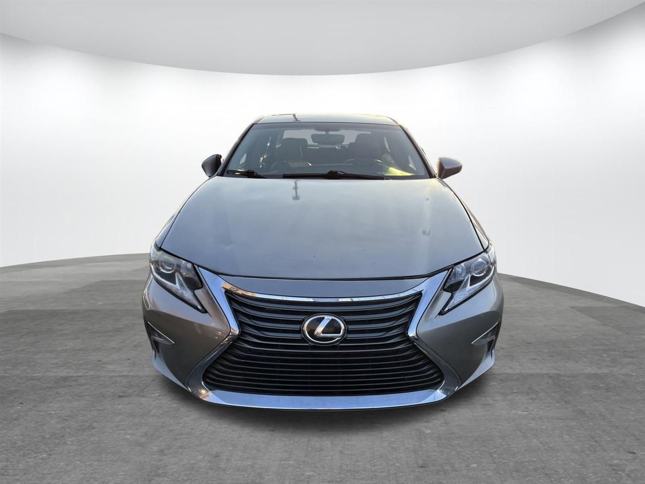 Lexus ES 350  2016