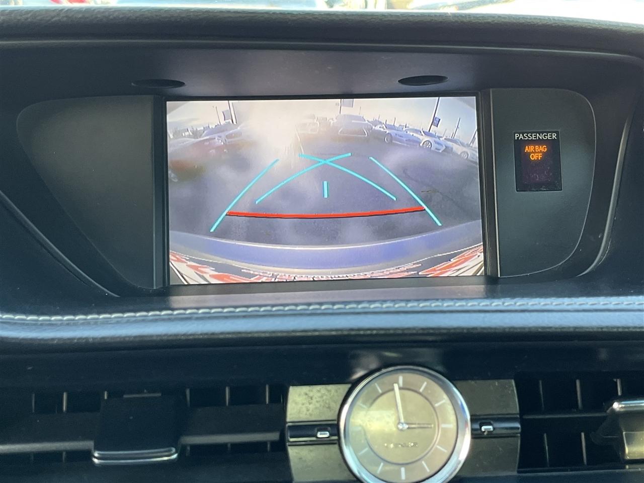 Lexus ES 350  2016