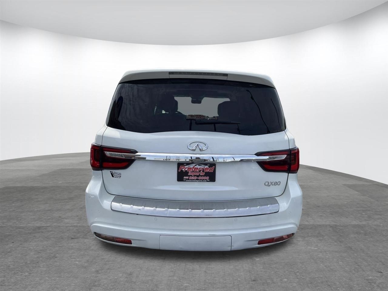Infiniti QX80  2020