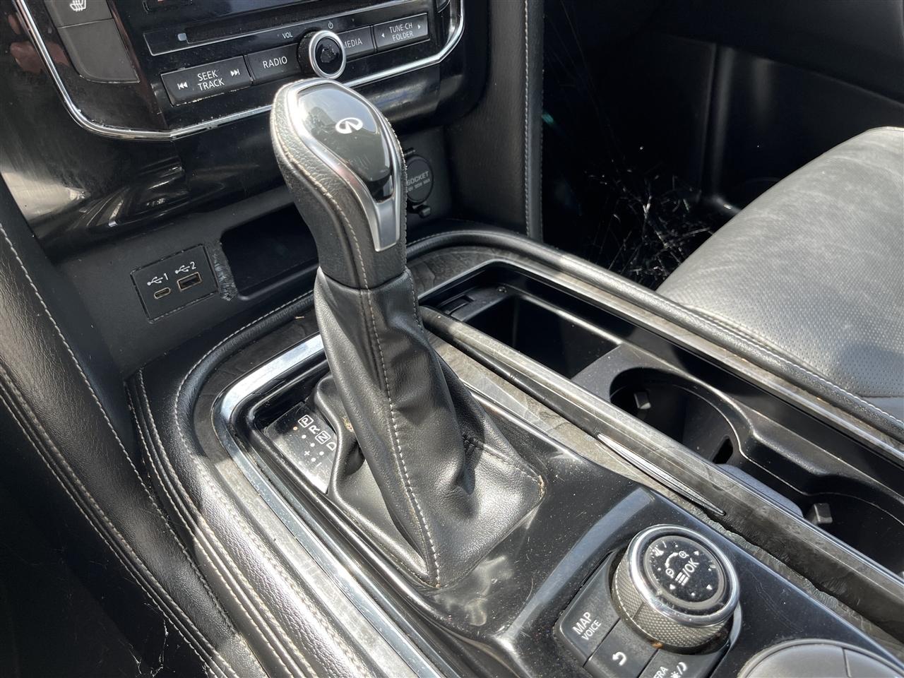 Infiniti QX80  2020