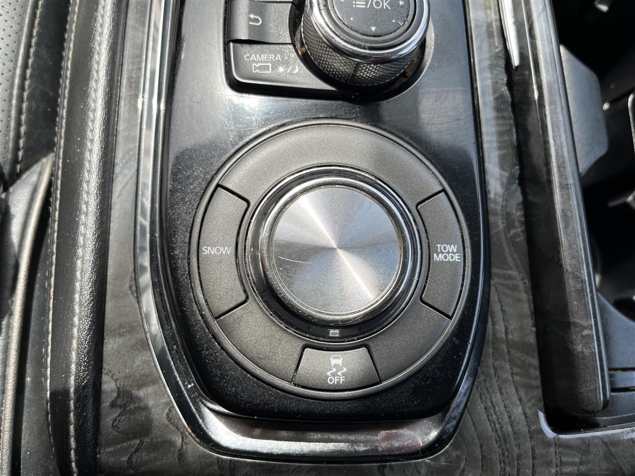 Infiniti QX80  2020
