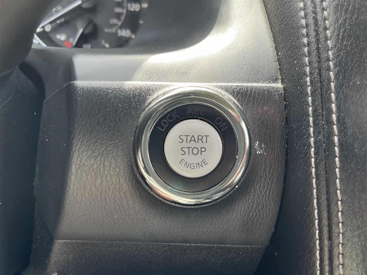 Infiniti QX80  2020