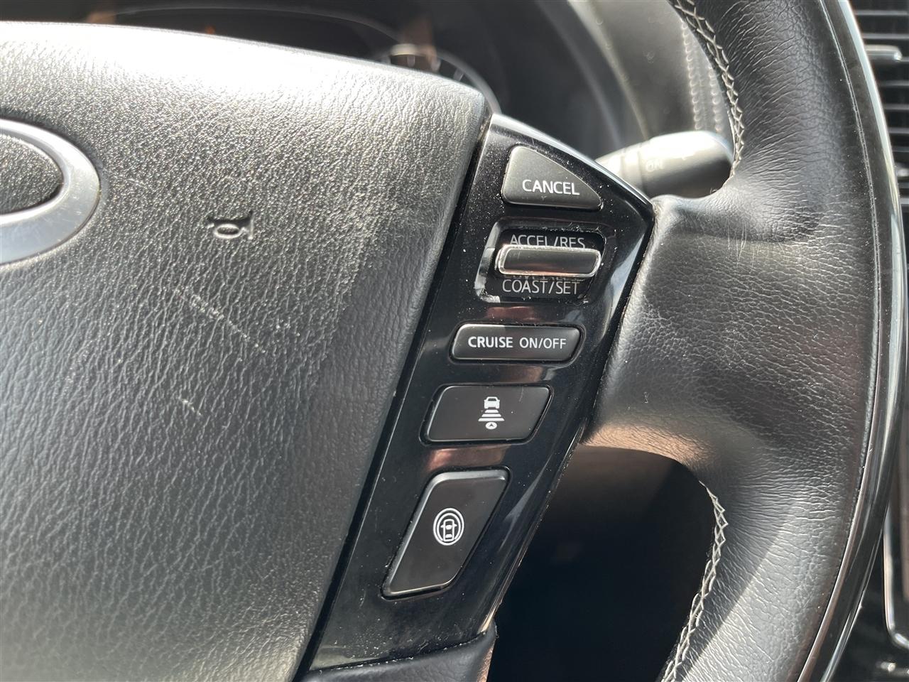 Infiniti QX80  2020
