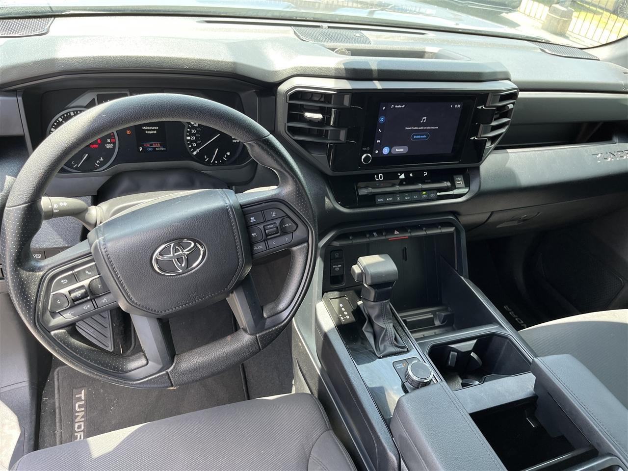 Toyota Tundra 2WD  2025
