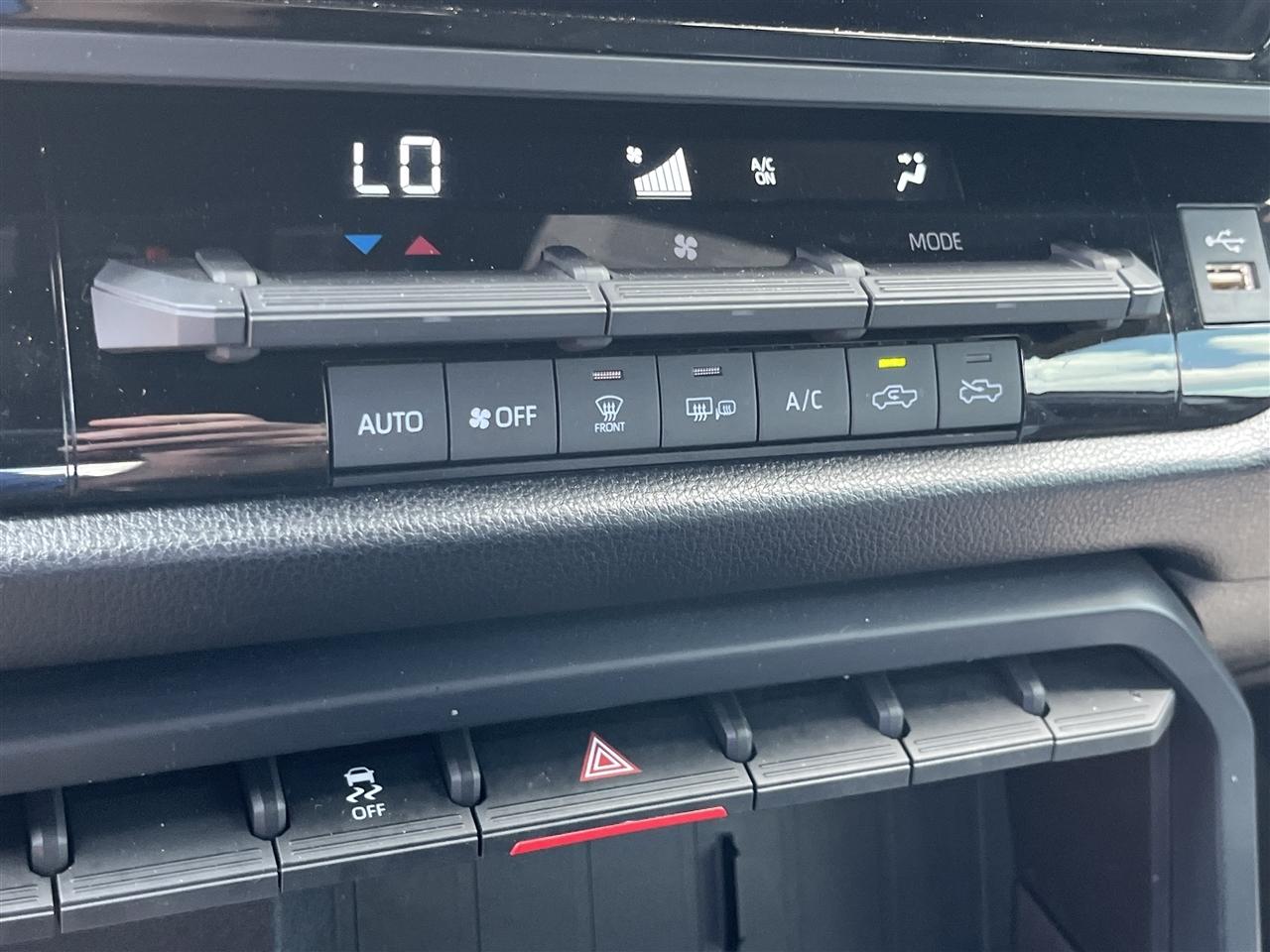 Toyota Tundra 2WD  2025