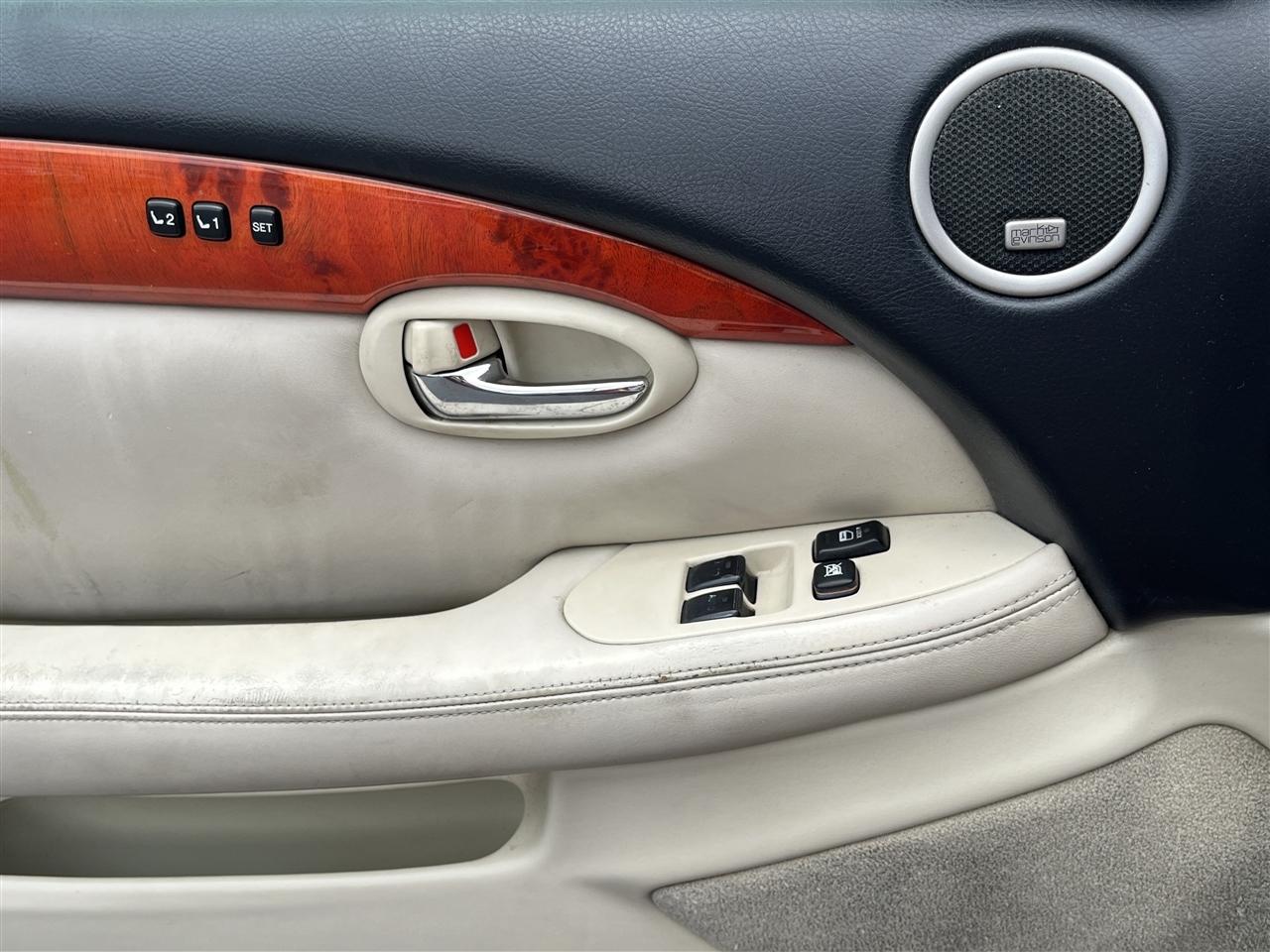 Lexus SC 430  2006