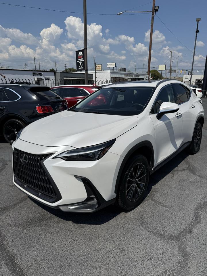 Lexus NX  2024