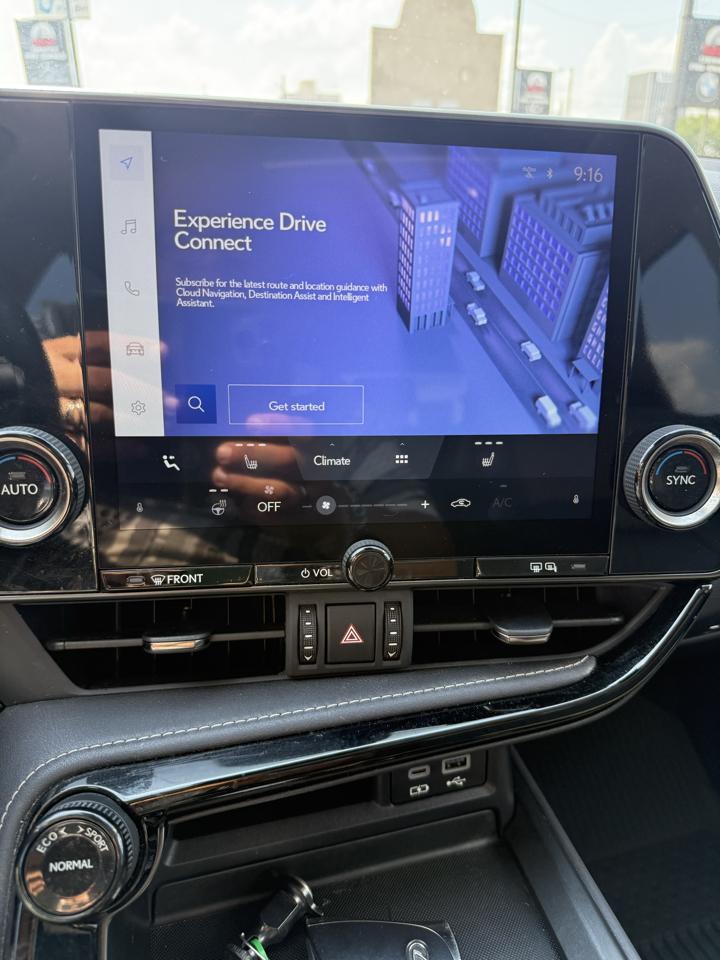 Lexus NX  2024