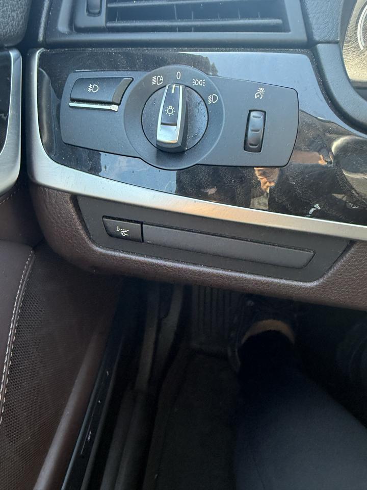 BMW 5 Series 528i 2015