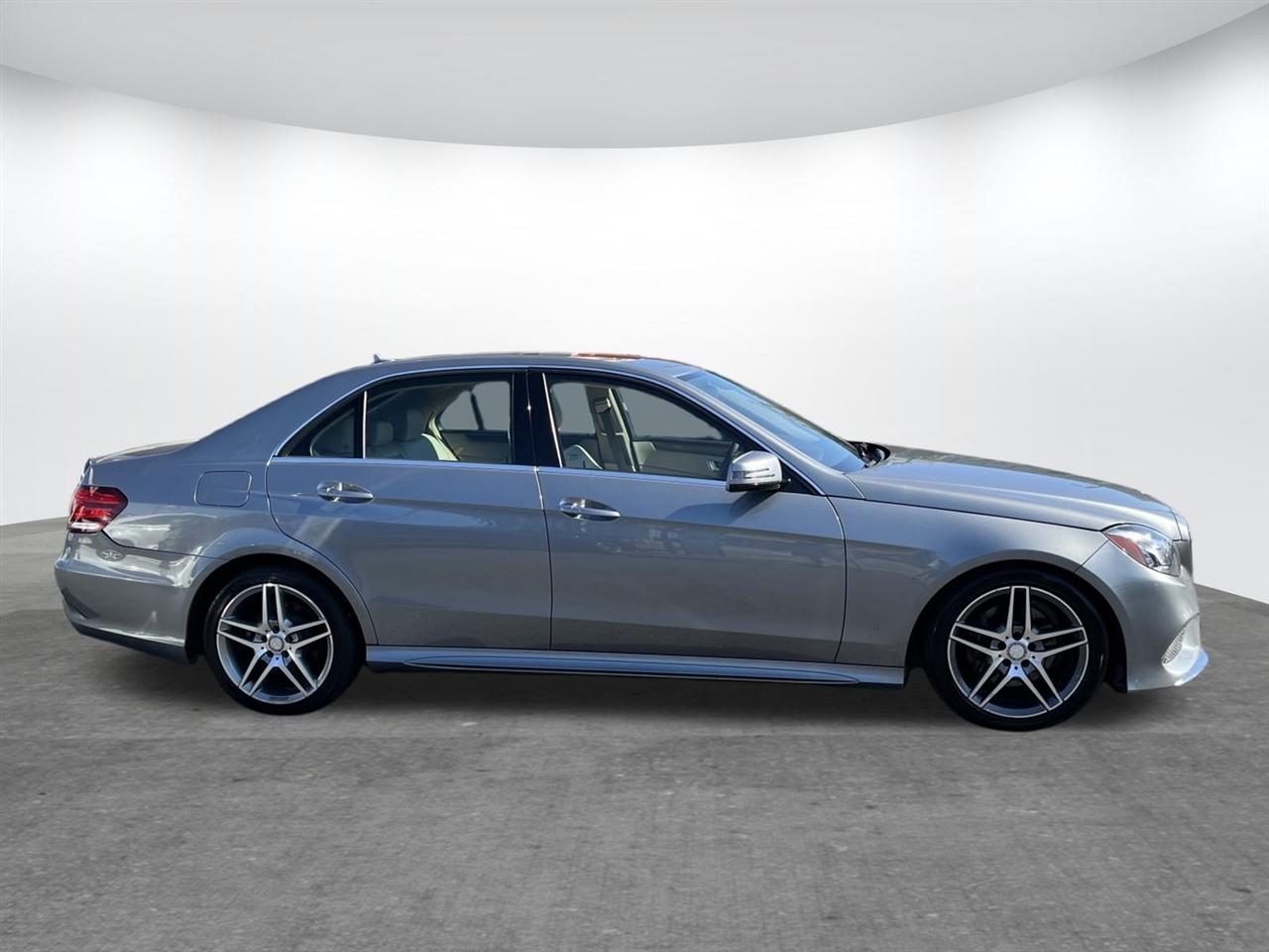 Mercedes-Benz E-Class  2014